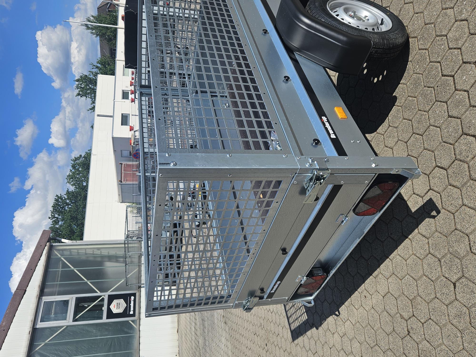 Brenderup 1203 SUB 750 kg & Laubgitter TOP PREIS