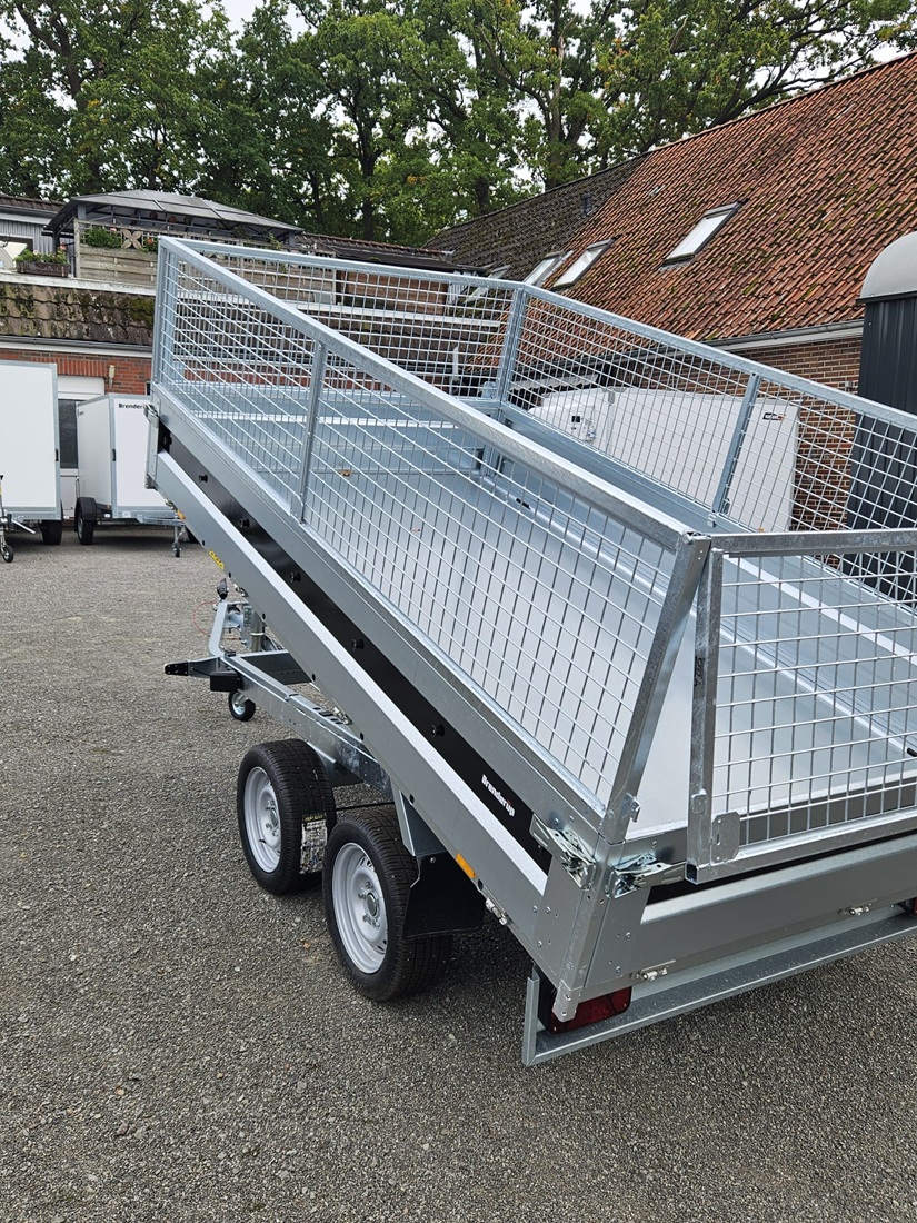 Brenderup BT 4310 STB 2700 kg Heckkipper mit E-Pumpe & Batterie & Stahlboden & Laubgitter
